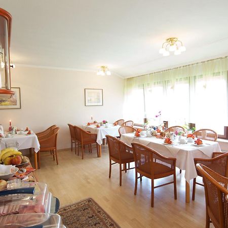 Hotel Reinhardtshof Garni Wolfschlugen Dış mekan fotoğraf